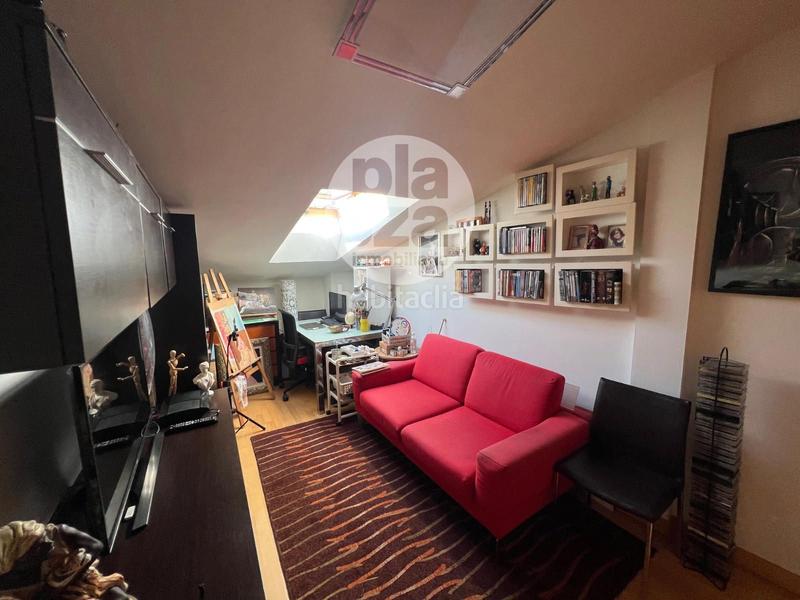 Foto 3135cb9d-2a69-4471-a149-6ce69fe01681. Duplex with heating in Casco Antiguo Burgos