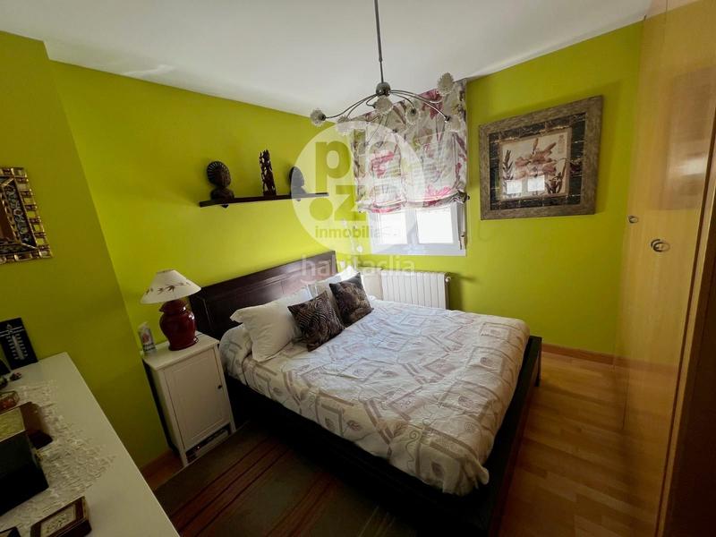 Foto 35120b28-d58d-4ef0-94f3-a24781b6da92. Duplex with heating in Casco Antiguo Burgos