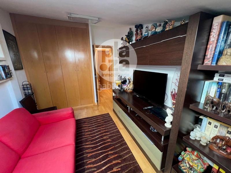 Foto 410a6b55-c67a-43b0-b503-5aac442fe4f5. Duplex with heating in Casco Antiguo Burgos