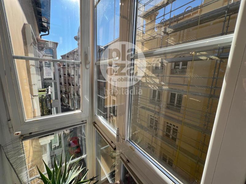 Foto 70078b32-4e43-4cc2-ae8e-e654a778d2ce. Duplex with heating in Casco Antiguo Burgos