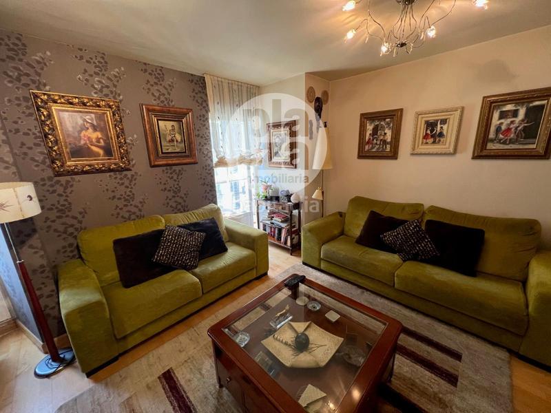 Foto 83d68ccf-cf6c-46dd-b3aa-951ca8d95ec8. Duplex with heating in Casco Antiguo Burgos