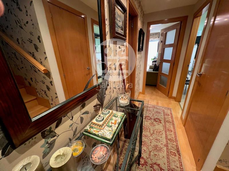 Foto b0a277e5-0773-46b5-9b24-59aebf90c742. Duplex with heating in Casco Antiguo Burgos