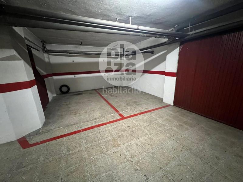 Foto ac961ba6-5249-4b8c-8dee-0025fb8ce911. Alquiler parking coche junto colegio círculo en Santa Teresa - San Pedro Cardeña Burgos