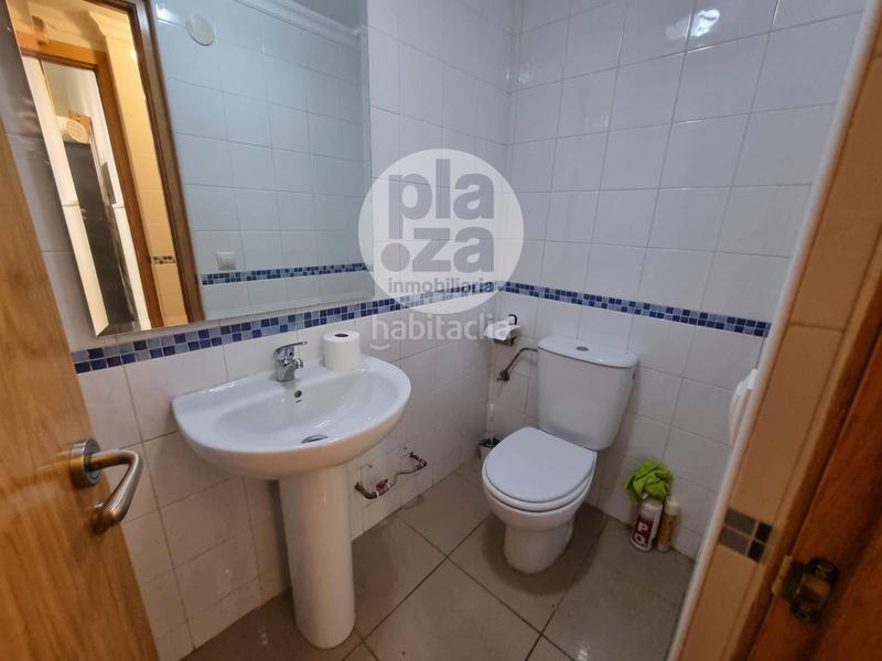 Foto 4ac26fbb-06c2-4a97-ab17-d0cad0469ef0. Local comercial local en venta en gamonal, capiscol. en Burgos