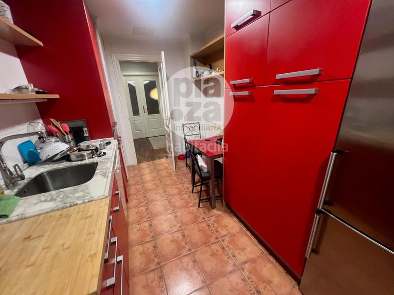 Foto 6d9ace3e-e5dc-4136-a102-5f79d08cf550. Flat with heating parking in Universidad - Las Huelgas Burgos