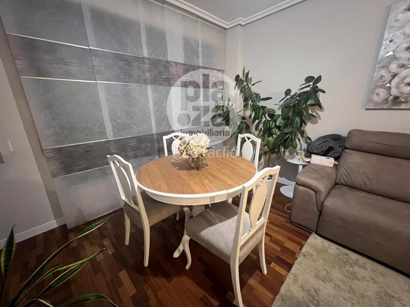 Foto f8e547b5-8aea-4c22-99ab-819f87612130. Flat with heating parking in Universidad - Las Huelgas Burgos