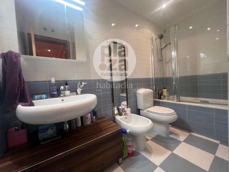 Foto c4f78f0c-f847-43ba-acf0-8f34c5e811f0. Pis amb calefacció aparcament a San Pedro de la Fuente Burgos