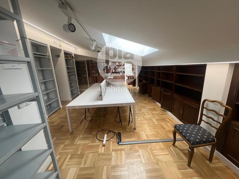 Foto a9148102-bc8b-4886-9833-09d915cd12d4. Location bureau avec chauffage dans Villa Pilar Burgos