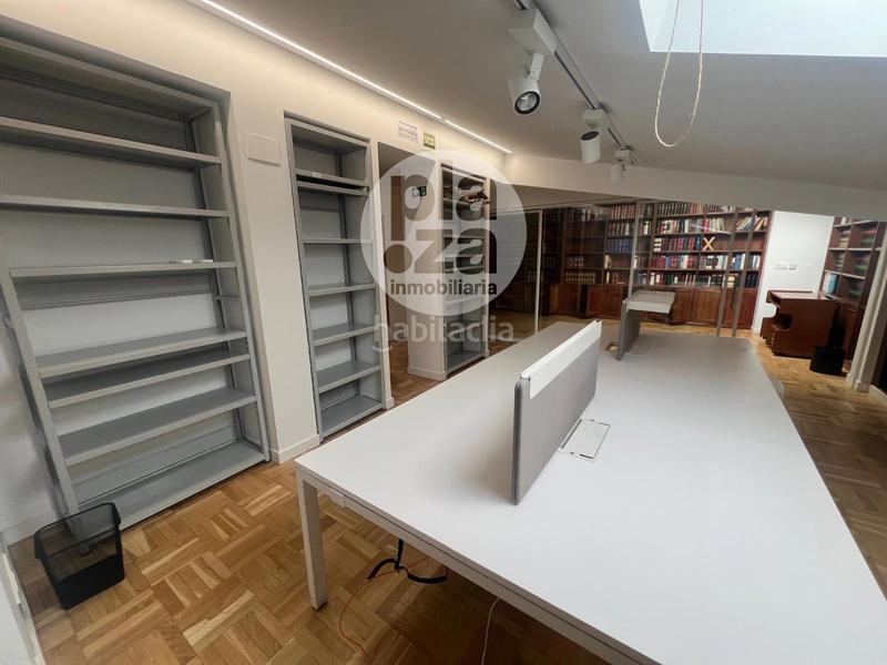 Foto 3e615977-a63a-4362-b670-62cbc4047976. Rent office space with heating in Villa Pilar Burgos