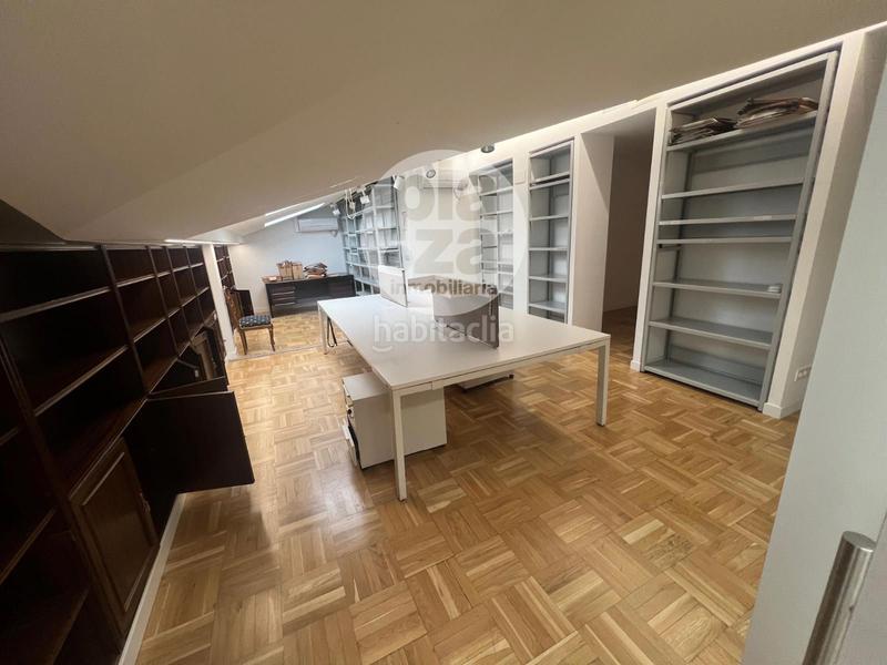 Foto 4f824c14-f571-41aa-a8e5-139db38a0c09. Rent office space with heating in Villa Pilar Burgos