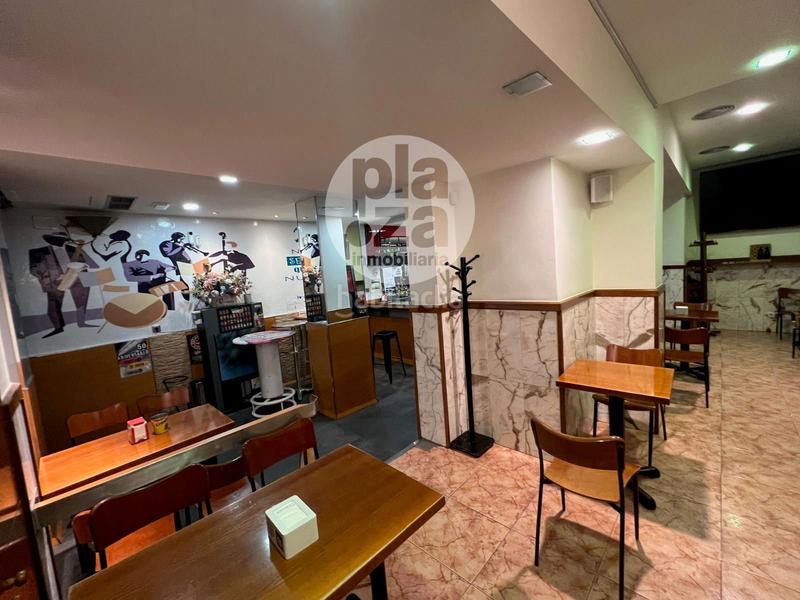 Foto 3bc9ca26-a6f1-4ca2-a35c-4117f70fa3e1. Locale commerciale in San Agustín - Parque Europa Burgos