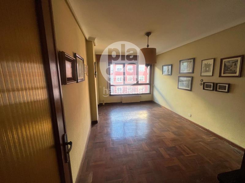 Foto 4f643938-e4f6-4676-8fcd-7d04fe01fdf5. Etagenwohnung mit heizung parking in Villa Pilar Burgos