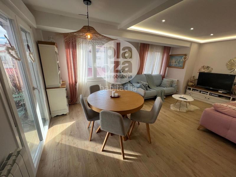 Foto 8d1ec678-7ad4-43c2-ac2a-7ed83cee550f. Flat with heating in Casco Antiguo Burgos