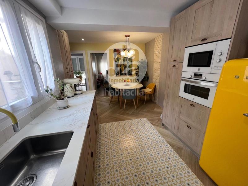 Foto a8c57bba-a69b-4084-b026-a6fe737ba2aa. Flat with heating in Casco Antiguo Burgos