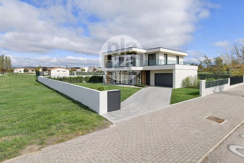 Foto 4907edf7-8769-41d1-990b-047c00a5d372. Finca rústica a Cardeñajimeno