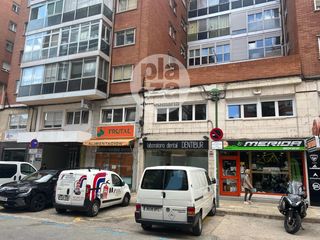 Location Bureau  Del vena. Avda. del vena