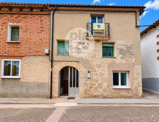 Casa  Reina juana. Casa tradicional con almacenes y un sinfín de posibilidades en p