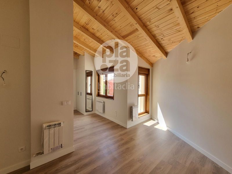 Foto 35393396-ee56-4c79-b29d-b20705f959bd. Casa amb calefacció aparcament a Albillos