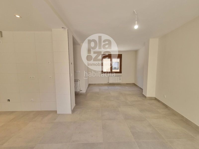 Foto 555392cc-6b54-44ca-9370-2bc955c08748. Casa amb calefacció aparcament a Albillos