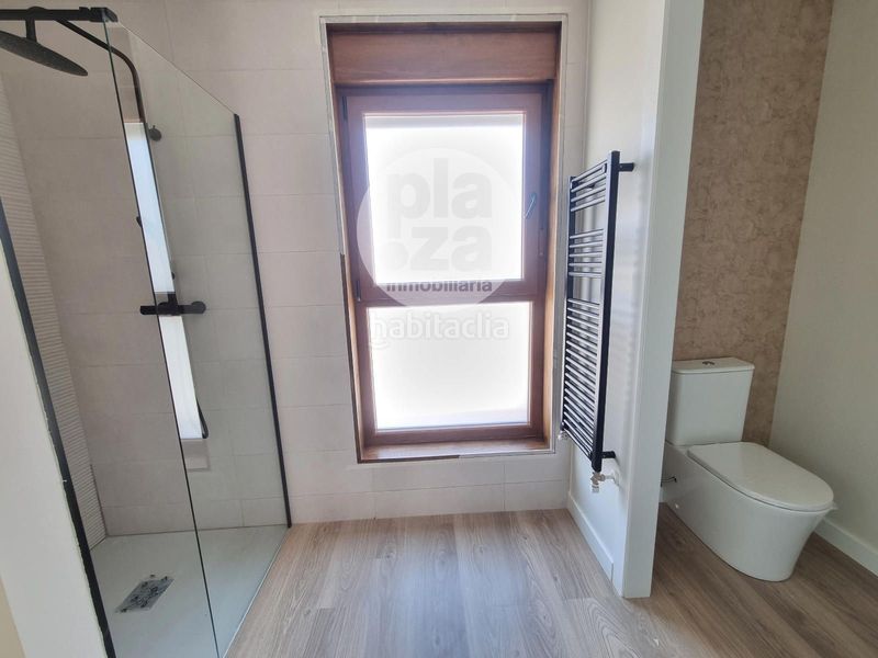 Foto 56713529-fd0b-4529-aac5-333c0ff4e18d. Casa amb calefacció aparcament a Albillos