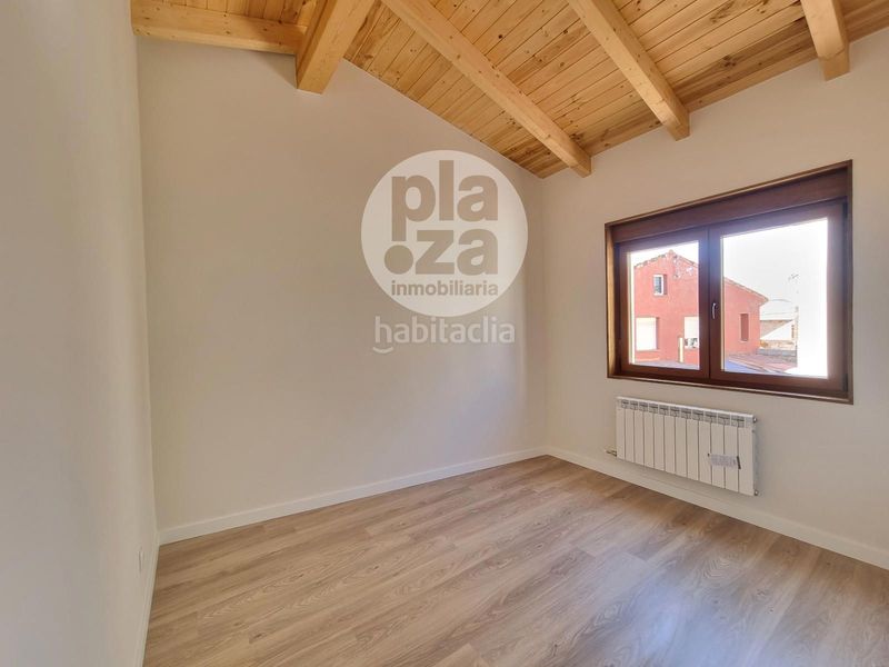 Foto 9be4aff5-95aa-491e-8cfd-74fc308c002d. Casa amb calefacció aparcament a Albillos