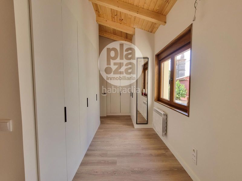 Foto d6806304-ecc4-4269-aeee-99dedda1c5e8. Casa amb calefacció aparcament a Albillos
