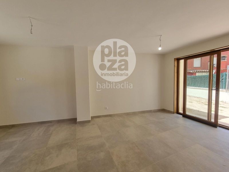 Foto d9bb9fd4-1143-4b5b-b7b3-b667b31e3fcf. Casa amb calefacció aparcament a Albillos