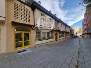 Lloguer Dúplex  Los gamones. Dúplex en alquiler con garaje cerrado en gamonal