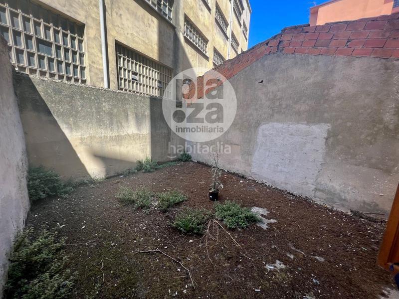 Foto a20ffa60-7797-4cef-8c18-ad62e9ffcff0. Alquiler local comercial san cosme local comercial en Burgos