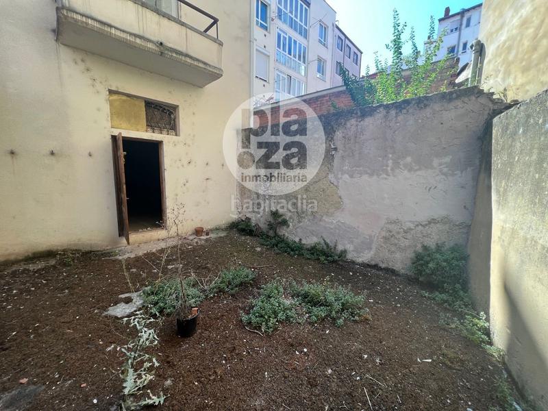 Foto f62d0bca-ccc0-4c22-868e-3c19358e84e9. Location local commercial dans El Carmen - Barrio Gimeno Burgos