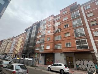 Pis  Alfareros. Junto san agustín