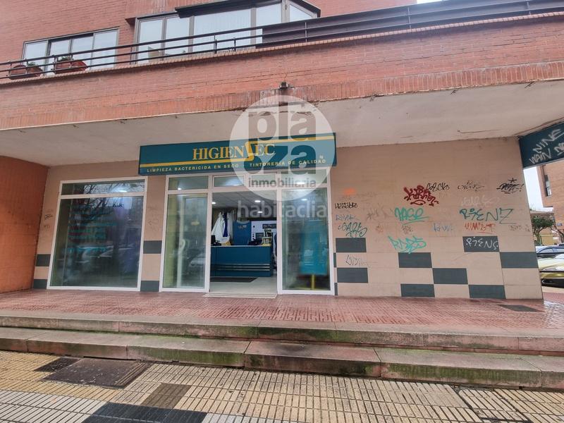 Foto f0d71721-63bd-44e4-818a-dc89a5c61a40. Locale commerciale in Gamonal - San Bruno - G9 Burgos