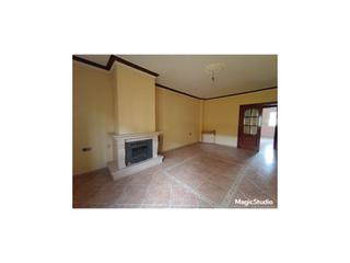 House  N/a. Oportunidad única en riogordo! casa con negocio rentable y vivie