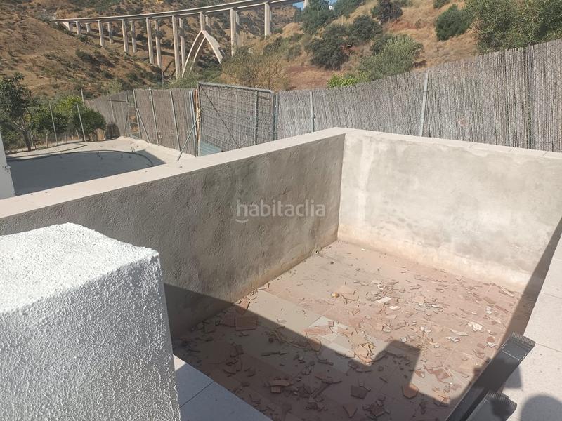 Foto c6c8fcdb-df18-44e6-8de0-8e669c335e3d. House in Casabermeja