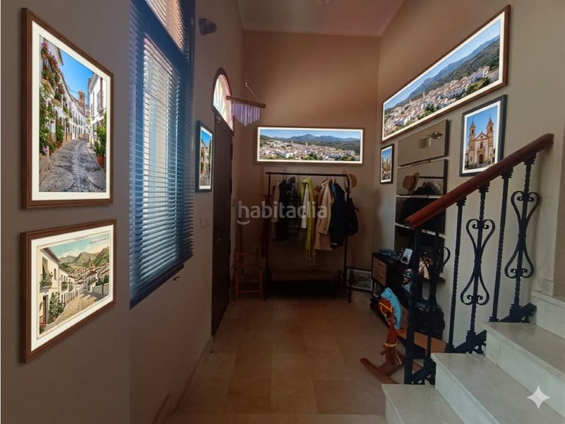 Foto 74a900b7-2c1b-4a18-a24b-2123ce30ae6c. Casa adossada amb aparcament a Casabermeja