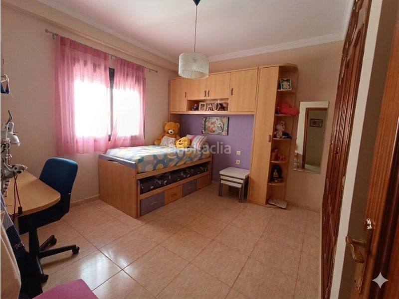 Foto a5623ff4-7d47-4ddb-8b41-c2b6a7ccfdae. Casa adossada amb aparcament a Casabermeja