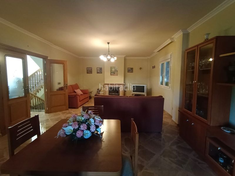 Foto f8191005-0add-4e1d-ba87-4e8d9e8ef523. Casa a Casabermeja