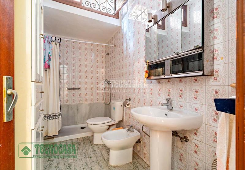 Foto f08e4a7a-c6ba-4491-b6fe-ab26b38ab6d1. Casa  en venta en Berja