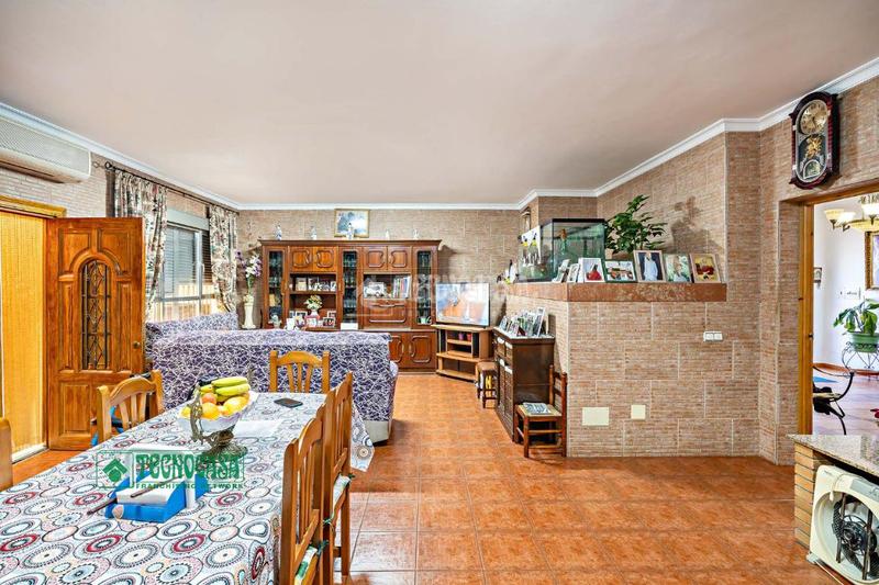 Foto 901396b2-38de-4801-b0e8-5de626247762. Casa amb aparcament a Dalías