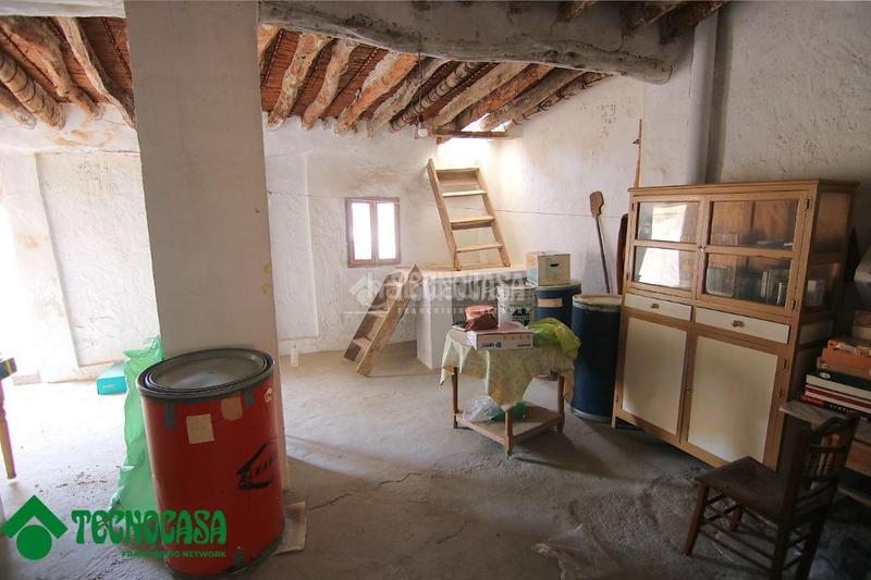 Foto 0a106a93-083d-4bfe-b832-9b117cf669a3. Casa  en venta en Berja