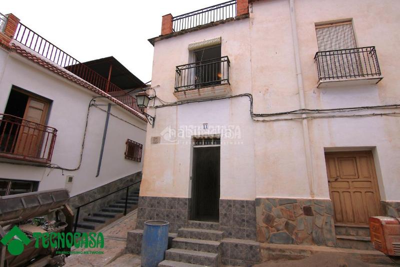 Foto f999f7a8-efb8-4f7a-a3c4-a975b410f89d. Maison dans Ugíjar
