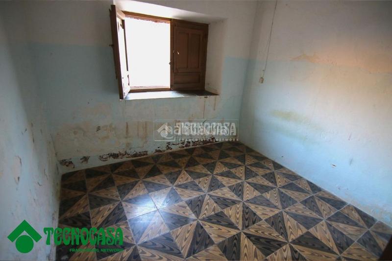 Foto 03a6331d-bc2d-4a45-a89a-c1bbfd99b3c6. Casa aparellada a Dalías