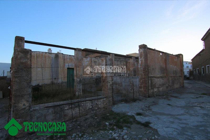 Foto a31072ef-38ed-4ff4-8994-85df336328c3. Casa aparellada a Dalías