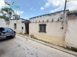 House  Benavente 1000. Casa de pueblo en casco urbano. para gran reforma. todo en plant