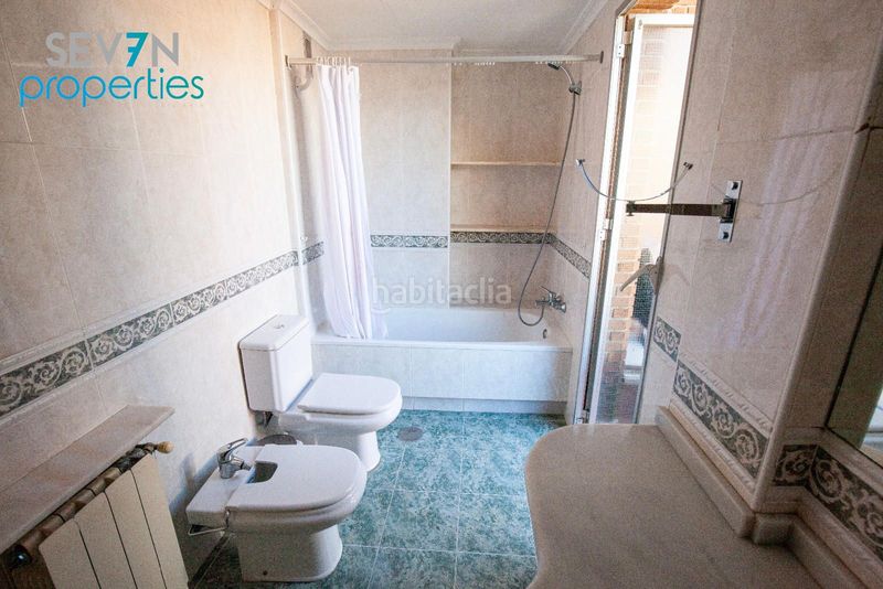 Foto 6888fd37-40d2-45ac-9b1e-37d76141f22b. Ático alacant en Ensanche-Diputación Alicante