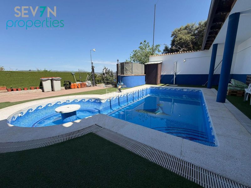 Foto 2b6845d5-71be-4efe-b53e-c8ad558e9f15. Xalet amb calefacció piscina a Calalberche