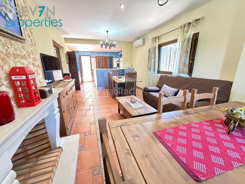 Foto 3f251d15-6756-42da-8503-53bf3f2b7974. Xalet amb calefacció piscina a Calalberche