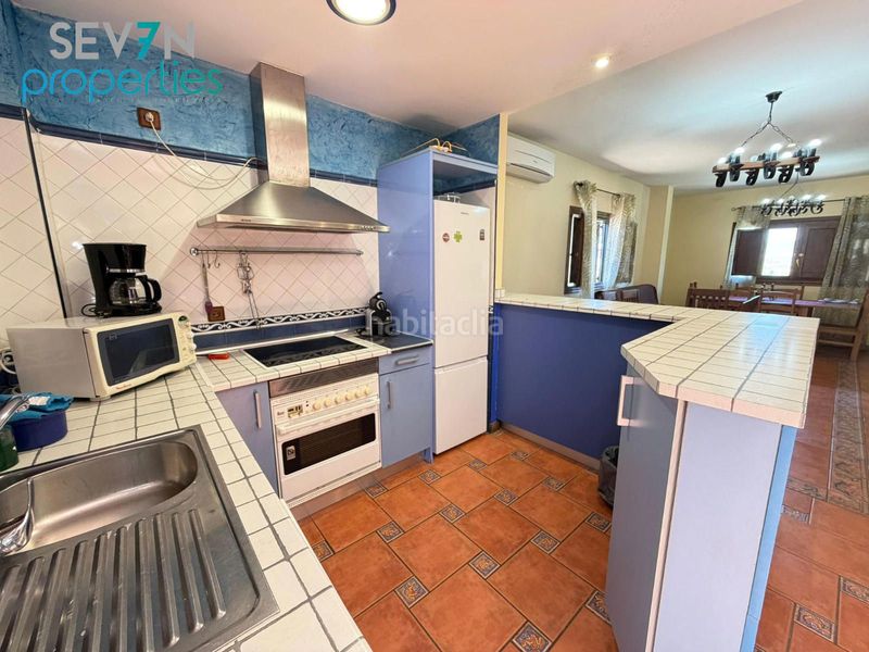 Foto 6f973f89-b5a2-4a49-9b74-04d18b34fc74. Xalet amb calefacció piscina a Calalberche