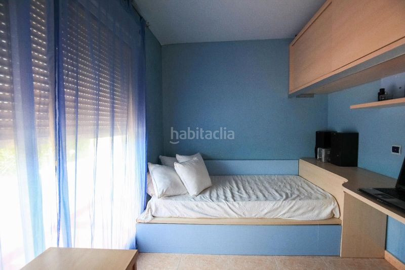 Foto 9935ca56-0c72-4ed8-a2da-480c3bd60bfd. Casa adossada amb calefacció a Playa Muchavista Campello (el)