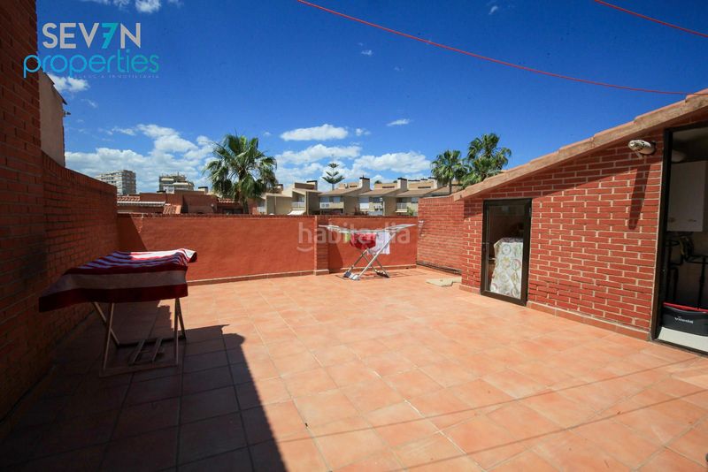 Foto 15ba7fac-5193-46e3-a3db-689ed489aed5. Casa adossada amb calefacció aparcament piscina a Alicante
